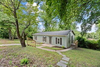 2217 Cityview Ave in Knoxville, TN - Building Photo - Building Photo