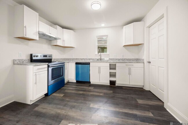 38254 Shelby Dr in Denham Springs, LA - Building Photo - Building Photo