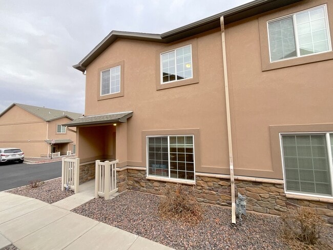 4767 Kerry Lynn View in Colorado Springs, CO - Building Photo - Building Photo