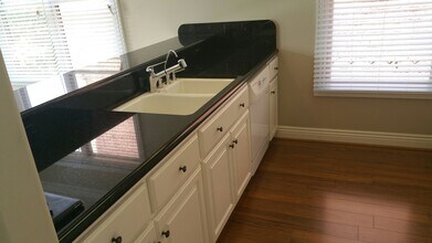 43 E Main St in Los Gatos, CA - Building Photo - Building Photo