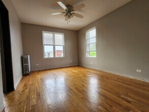 4764 N Virginia Ave in Chicago, IL - Building Photo - Building Photo