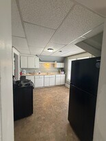 616 W 6th St in Joplin, MO - Building Photo