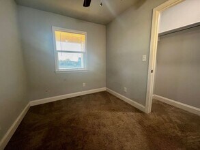 420 S 2nd St in Slaton, TX - Building Photo - Building Photo