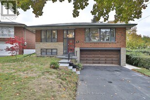 3 Keywell Ct in Toronto, ON - Building Photo