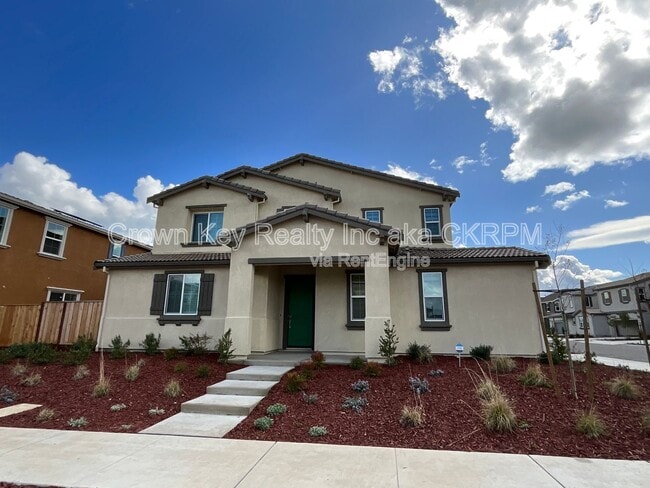 7236 Diamond Ave in Tracy, CA - Building Photo - Building Photo