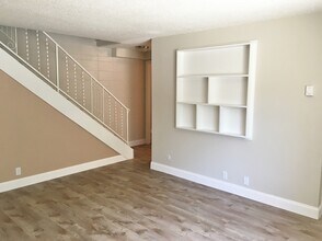 838 S Curtis Rd in Boise, ID - Building Photo - Building Photo