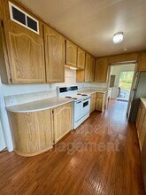 2492 E Pickering Rd in Shelton, WA - Building Photo - Building Photo