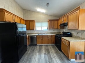 1086 Riva Ridge Dr in Norcross, GA - Building Photo - Building Photo