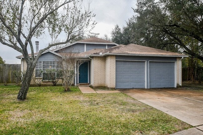 property at 15315 Cedar Ridge Dr