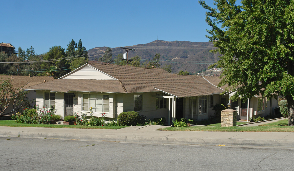 3609 Stancrest Dr in Glendale, CA - Building Photo