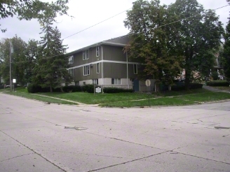 401 S Van Buren St in Green Bay, WI - Building Photo