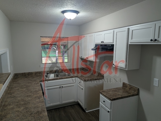 2628 Hillcrest Dr in Horn Lake, MS - Building Photo - Building Photo