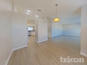 102 Milton Pl in Kissimmee, FL - Building Photo - Building Photo