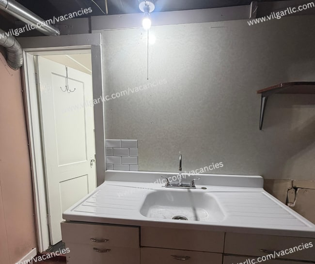 3824 Fir St in East Chicago, IN - Building Photo - Building Photo