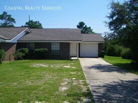 212 Stephen Ave in Mary Esther, FL - Building Photo