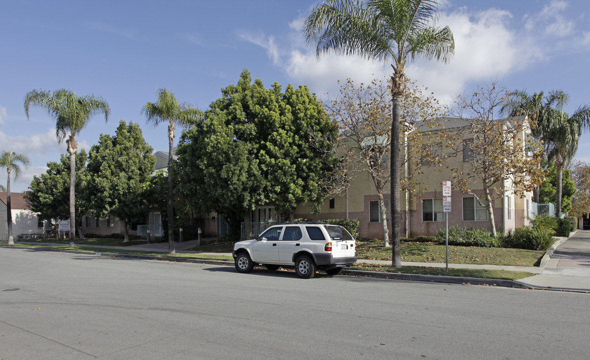 William's Senior Apartments in Brea, CA - Building Photo