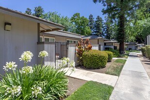 4144 N Valentine Ave, Unit 4144 N Valentine in Fresno, CA - Building Photo