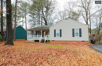 6724 Fairpines Rd in Chesterfield, VA - Building Photo - Building Photo