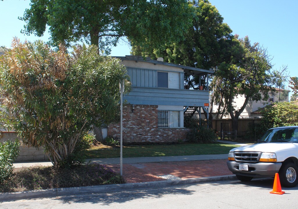 1211 Oliver Ave in San Diego, CA - Building Photo