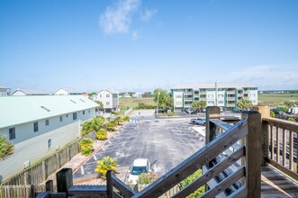 1705 Carolina Beach Ave N in Carolina Beach, NC - Building Photo - Building Photo