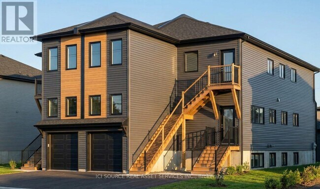 51 Haynes Ave in St Catharines, ON - Building Photo - Building Photo