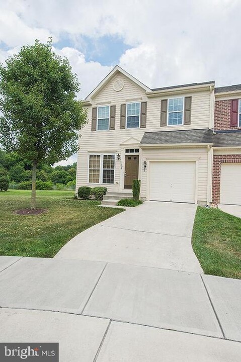 1406 Cat Tail Ct-Unit -3386 in Salisbury, MD - Foto de edificio