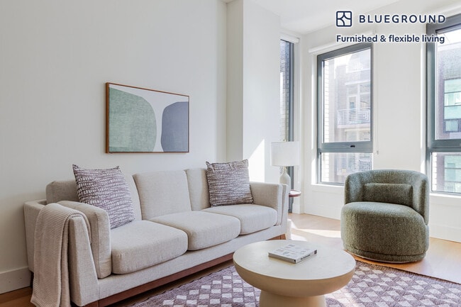 130 Hope St, Unit FL5-ID2205 in Brooklyn, NY - Foto de edificio - Building Photo