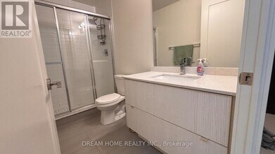 330 Richmond St W in Toronto, ON - Building Photo - Building Photo