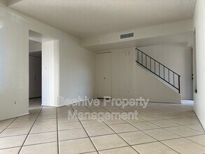 1342 W Emerald Ave in Mesa, AZ - Building Photo - Building Photo