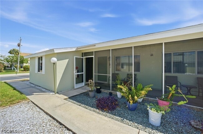 property at 4956 Viceroy St