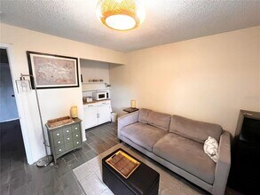 6199 Bryn Wood St in Orlando, FL - Building Photo - Building Photo