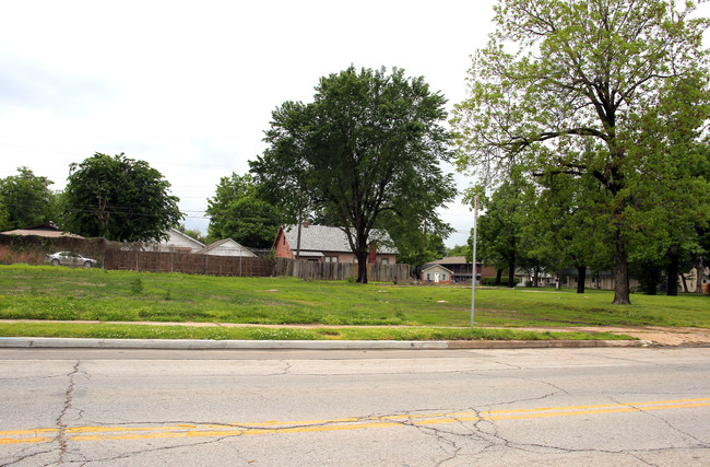 2606-2612 E 6th St in Tulsa, OK - Building Photo - Building Photo