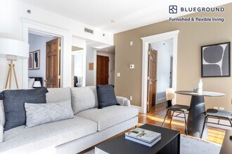 14 Derne St in Boston, MA - Building Photo - Building Photo