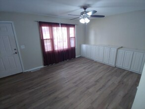3121 Westmar Dr in Bettendorf, IA - Building Photo - Building Photo