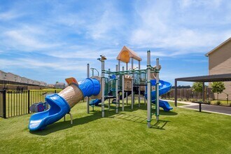 Lakeside Conroe in Montgomery, TX - Building Photo - Building Photo