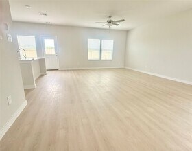 20031 Briarcliff Pk Ln in Porter, TX - Building Photo - Building Photo