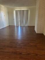 2601 N Kentucky Ave in Roswell, NM - Building Photo