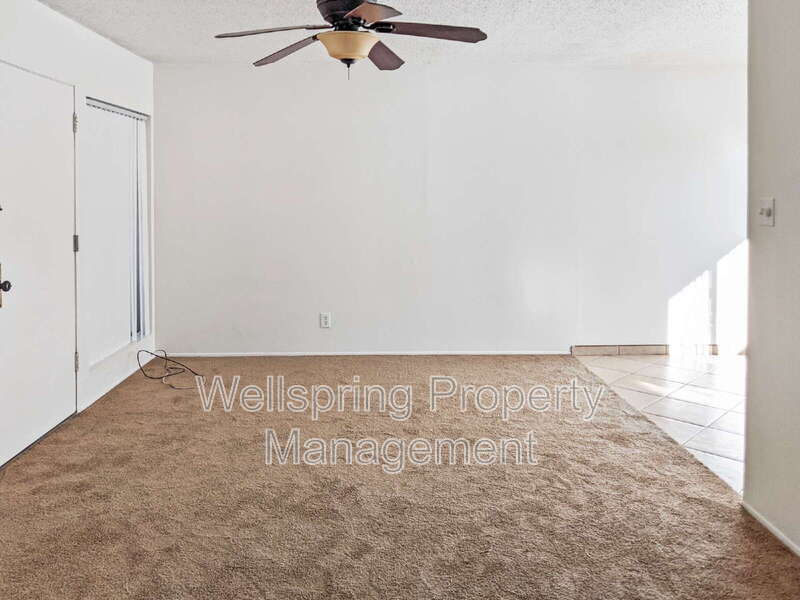 213 Panamint Ave in Ridgecrest, CA - Building Photo