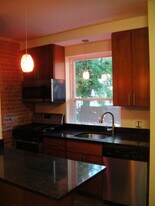 34 Sussex St, Unit 1 in Boston, MA - Building Photo