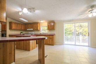 65 Harmons Hill Rd in Standish, ME - Building Photo - Building Photo