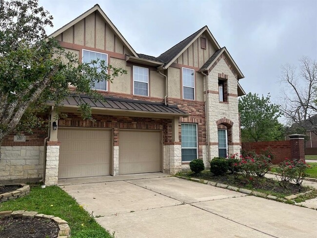5627 Granite Falls Ln in Missouri City, TX - Building Photo - Building Photo