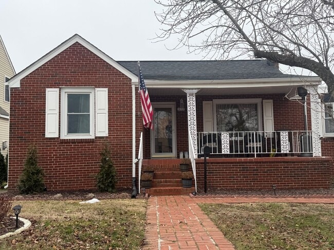 property at 312 Woodford St