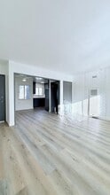 4033 Palmwood in Los Angeles, CA - Building Photo - Interior Photo