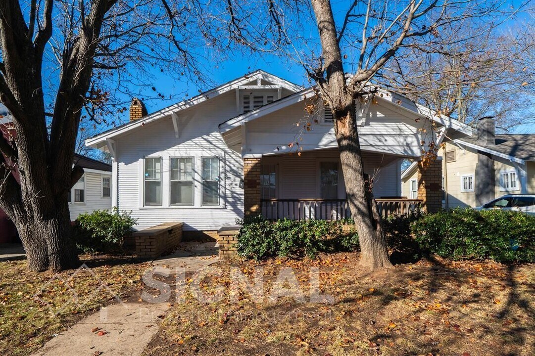 1738 Damon St in Birmingham, AL - Building Photo