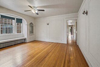 3006 W Logan Blvd in Chicago, IL - Building Photo - Building Photo