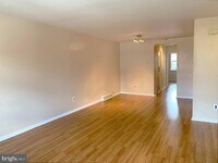 8909 Alton St photo'