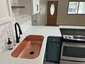 1280 Rayburn Dr in Reno, NV - Building Photo - Building Photo