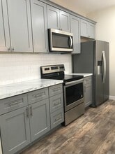 369 E 10th Pl in Kennewick, WA - Building Photo - Building Photo