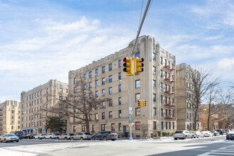 130 Avenue P in Brooklyn, NY - Building Photo - Building Photo