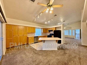2374 Acoma Dr in Bullhead City, AZ - Building Photo - Building Photo